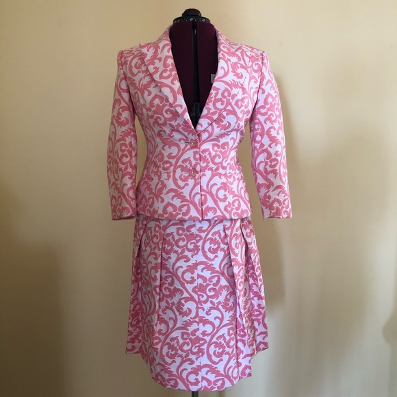 WD.NY Dresses & Skirts - Chic feminine skirt suit
